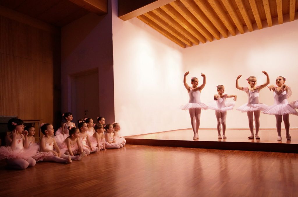 dance studio managing tools